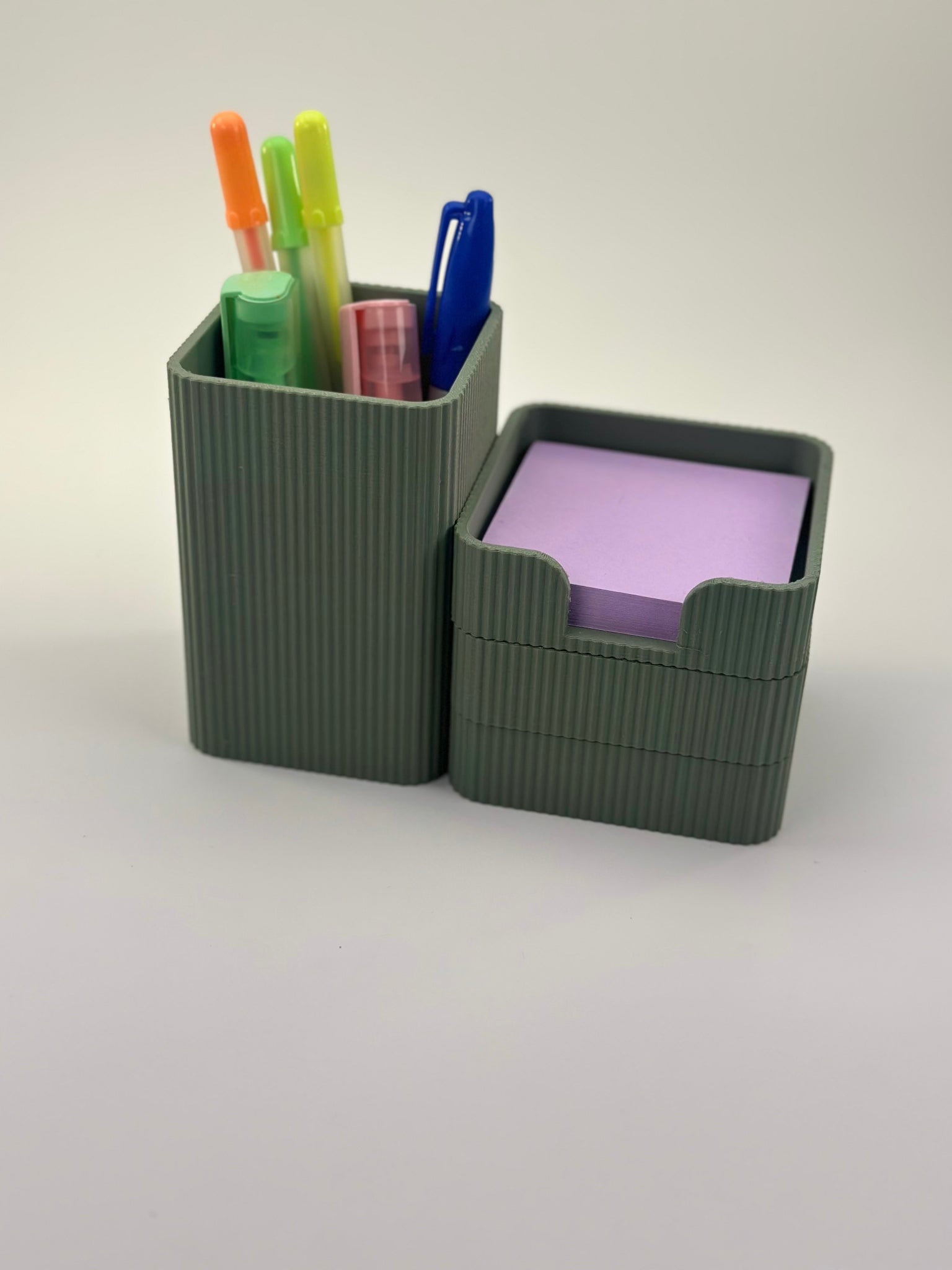 Flexi Desk Trays