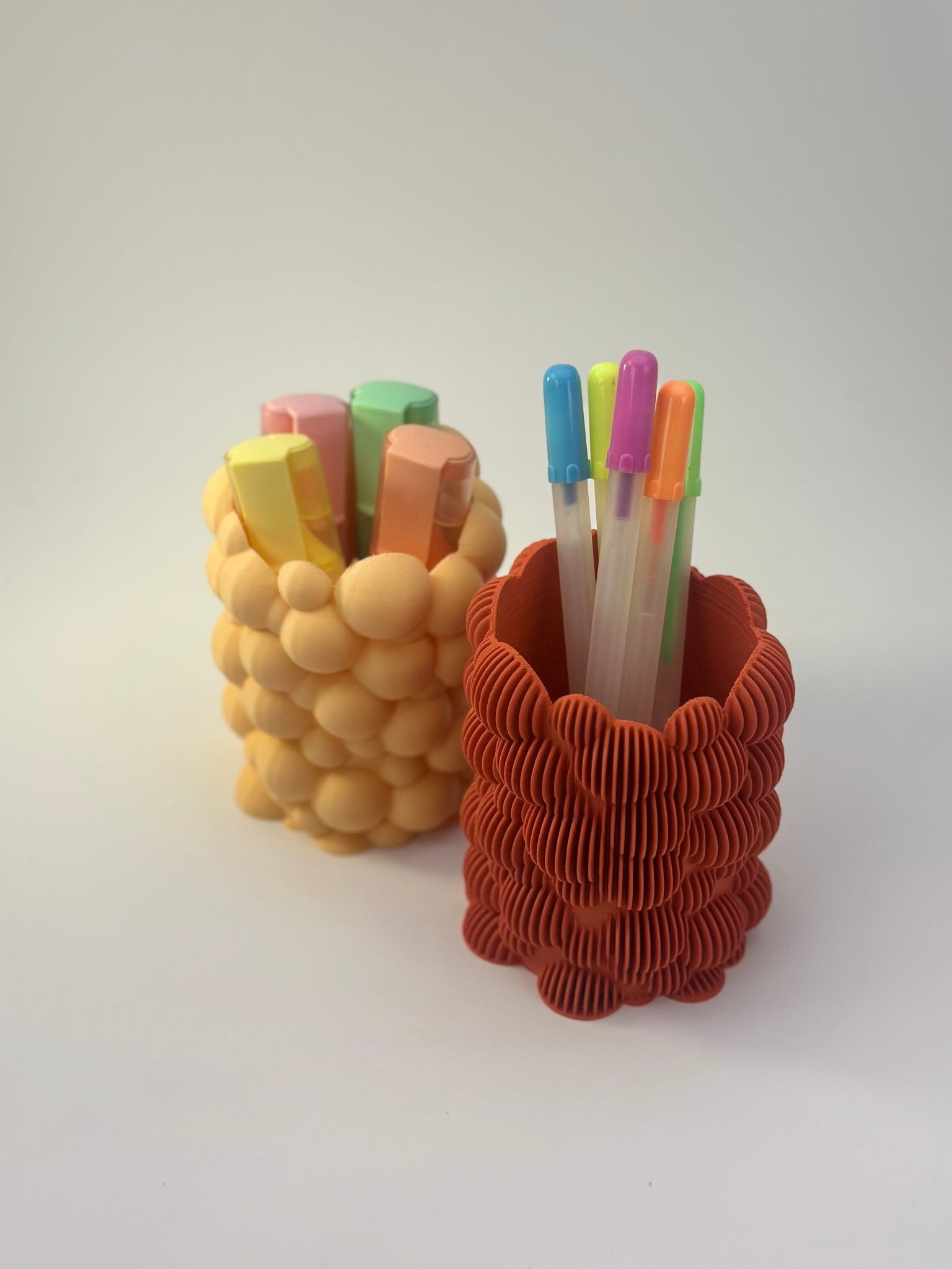 Bubble Pen Holder